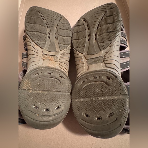 Khombu Sandals Size 9M - Picture 4 of 5